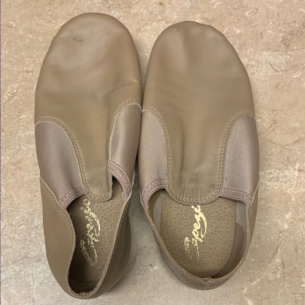 Women’s Lyrical Shoes
